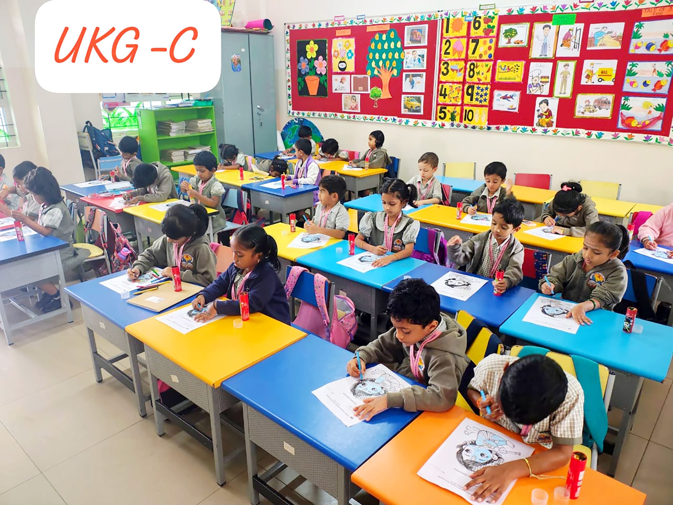 A colouring competition in JGRVK – Ramamurthy Nagar (1)