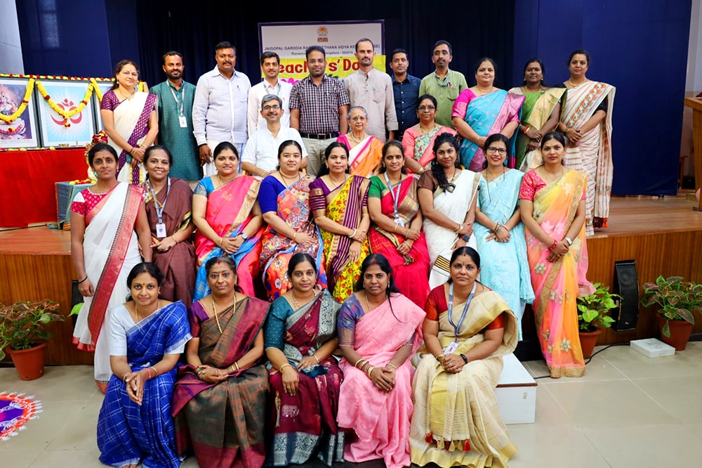 Teachers Day Celebration in JGRVK – Ramamurthy Nagar (13)