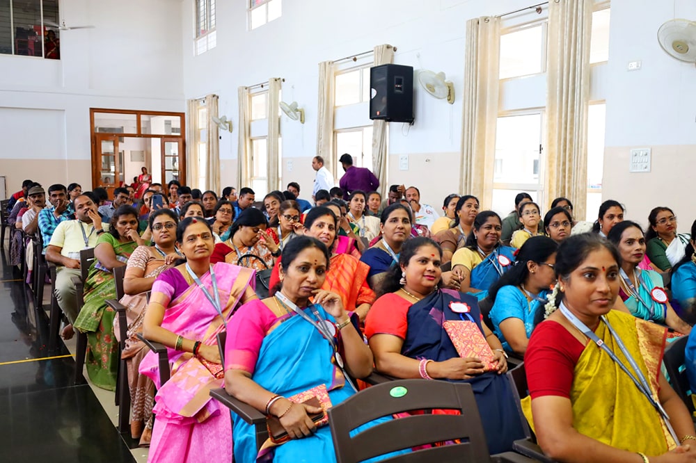 Teachers Day Celebration in JGRVK – Ramamurthy Nagar (6)