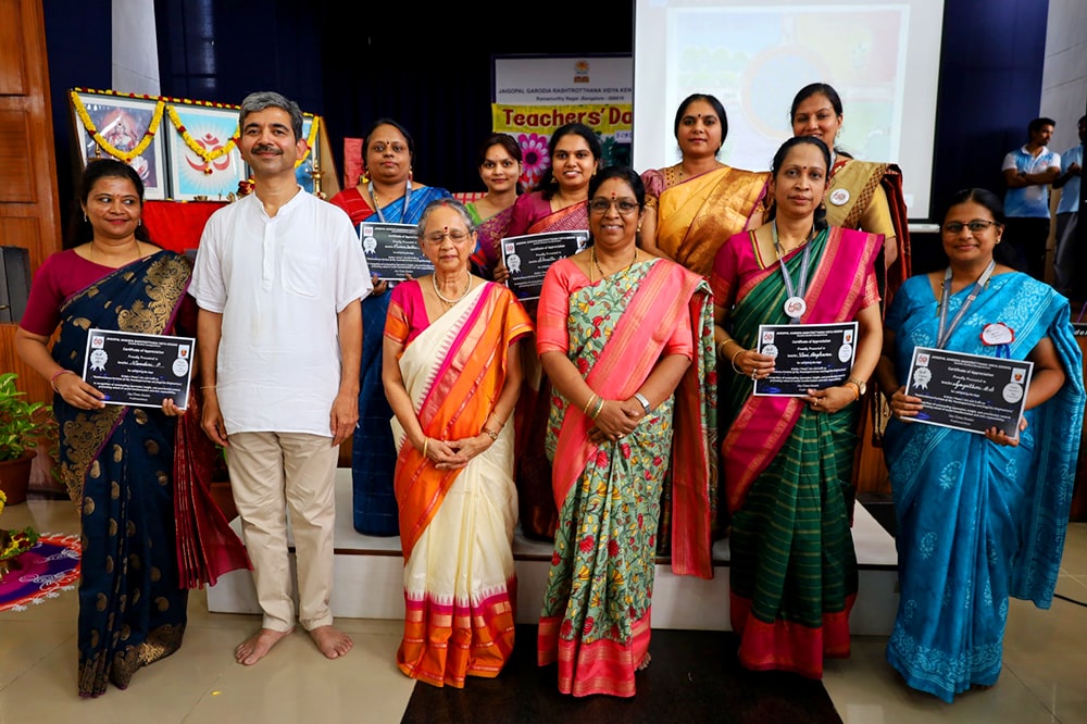 Teachers Day Celebration in JGRVK – Ramamurthy Nagar (7)