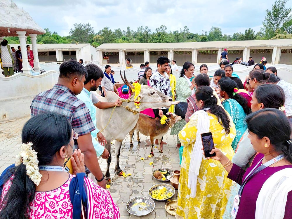 Visit of Rashtrotthana Project by Teachers of JGRVK – Ramamurthy Nagar (13)