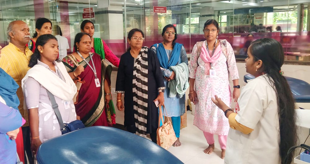 Visit of Rashtrotthana Project by Teachers of JGRVK – Ramamurthy Nagar (8)