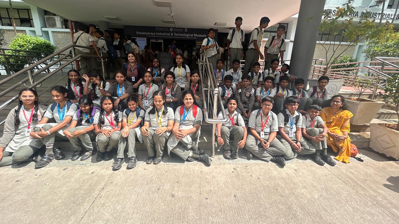 JGRVK – Ramamurthy Nagar Students Visit to Visvesvaraya Industrial & Technological Museum (2)