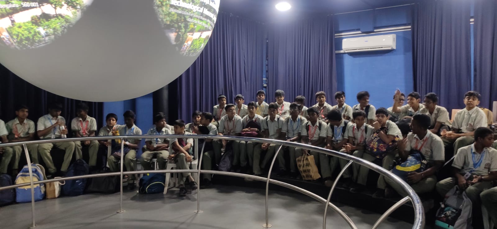 JGRVK – Ramamurthy Nagar Students Visit to Visvesvaraya Industrial & Technological Museum (4)