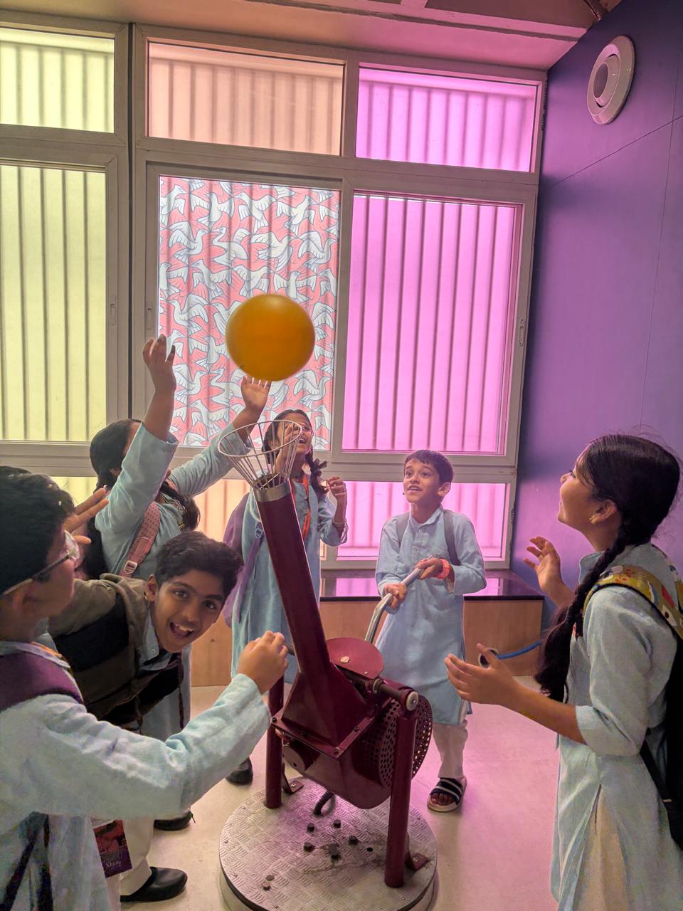 Educational Field Trip to Visvesvaraya Industrial & Technological Museum by JGRVK Students (6)