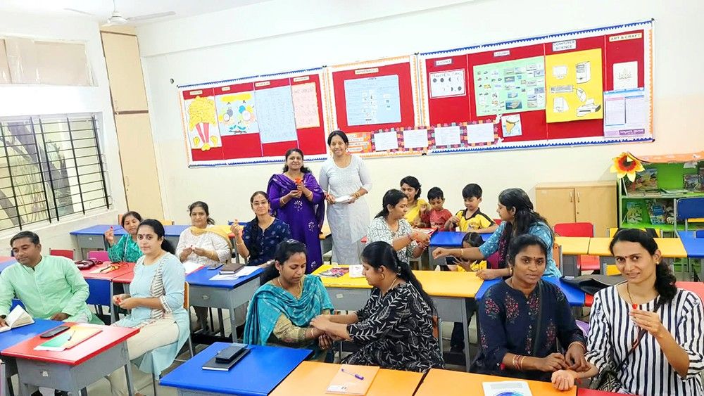JGRVK – Ramamurthy Nagar Students Celebrate Raksha Bandhan Through Community Outreach in Bengaluru (5)
