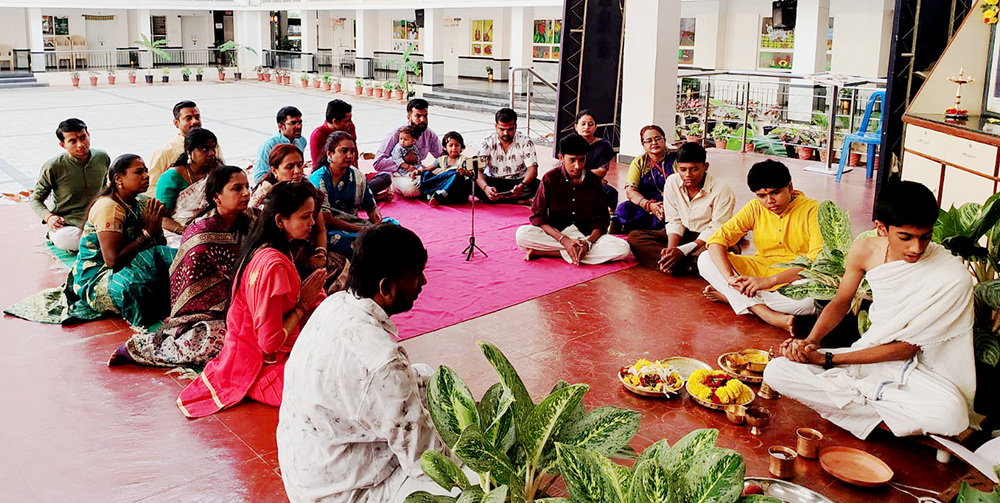 Lord Siddhi Vinayaka Idol Installed with Devotion at JGRVK – Ramamurthy Nagar (8)