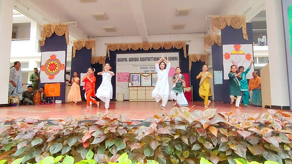 Sanskrit Week Celebrations Held at JGRVK – Ramamurthy Nagar (4)