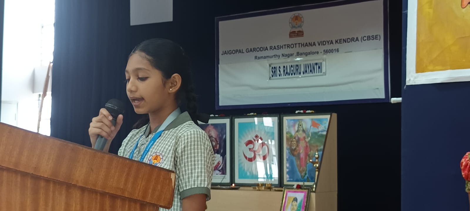 Students Highlight Heroism of Freedom Fighter on Rajguru Jayanti at JGRVK - Ramamurthy Nagar (4)